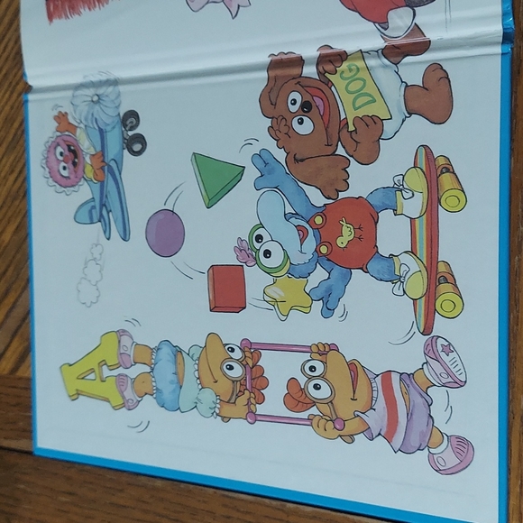 Bundle of Muppet Babies Books - Picture 10 of 12